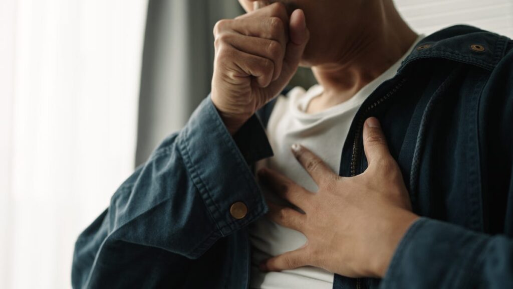 What causes lung cancer? Risk factors and preventative measures