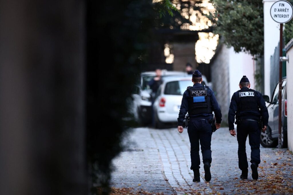 Two French policemen charged for allegedly raping a woman in custody