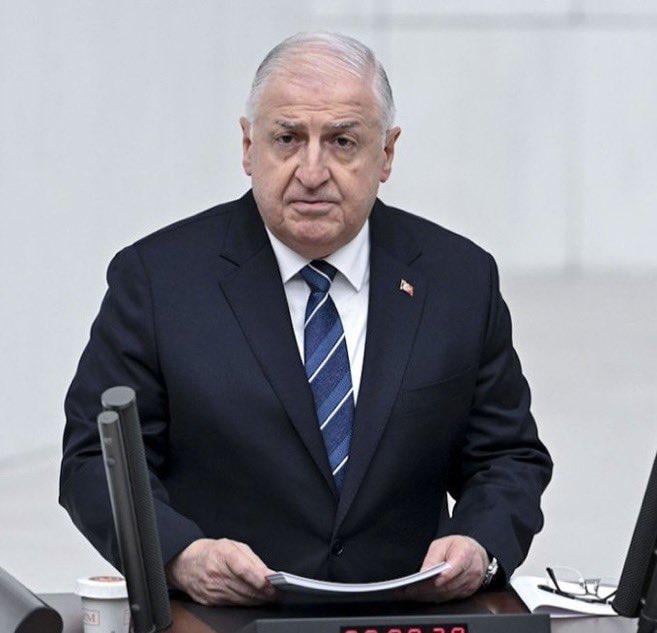 Minister of National Defense Yaşar Güler pointed his finger at Pakize Akbaba, who objected to the solution process at the funeral of the martyr: "Don't be immodest, don't talk indecently! You are the mother of a martyr, that's all!"