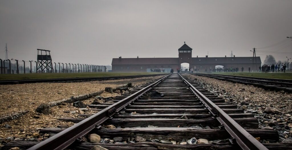 Auction of Holocaust items in Germany cancelled after intervention by Poland