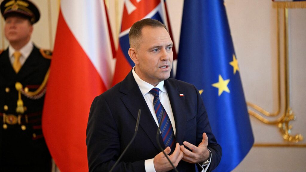 Nawrocki changed his decision regarding his visit to Hungary. He will not meet with Orban