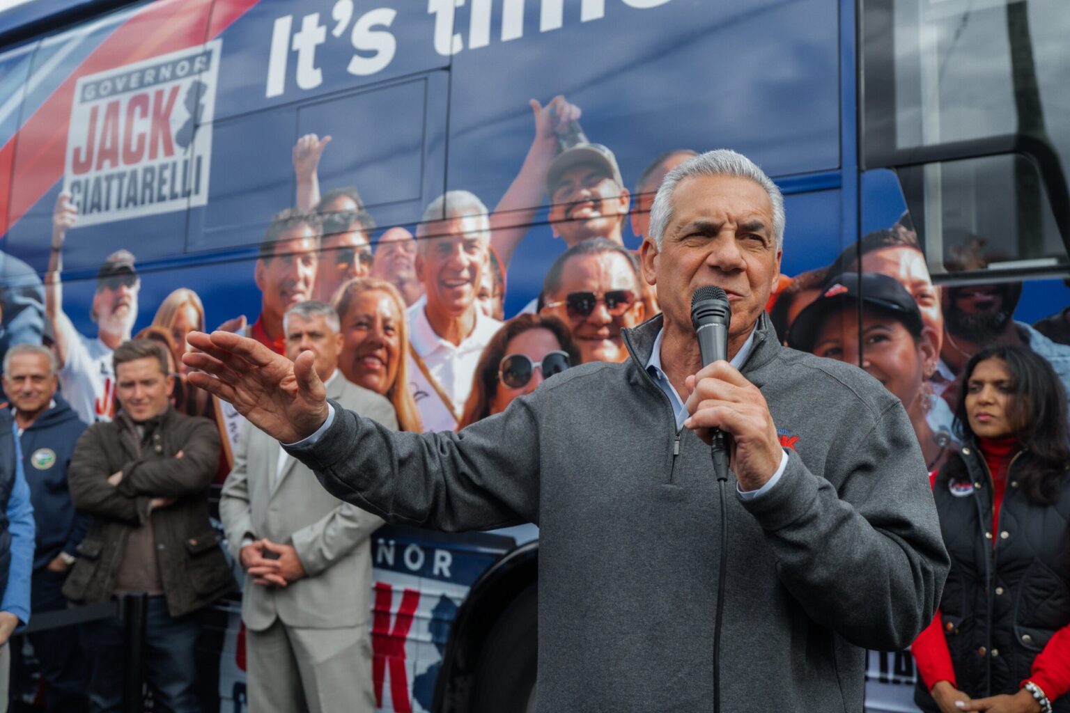 Republicans seek to tap into Trump energy on eve of Election Day in New Jersey, Virginia