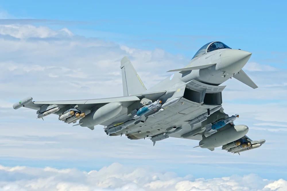 Defence and security add £26.7bn to UK economy as exports surge 105% in a decade