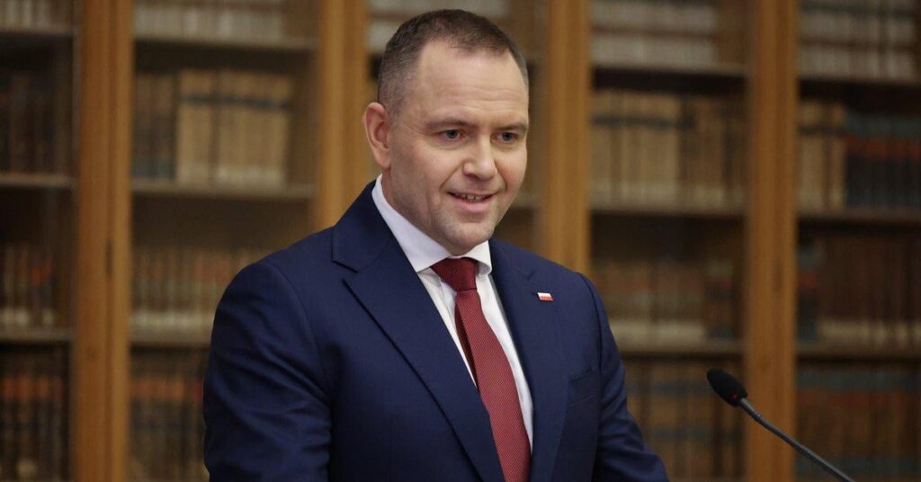 The president refused to present the awards. Unofficially: among them for combating acts of sabotage