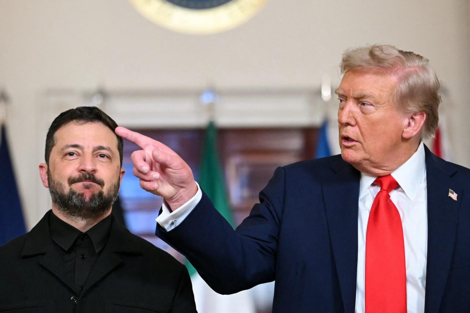 Ukraine, now under great pressure to accept the framework of the peace agreement negotiated by the US and Russia / It has until next week / Zelenski, emergency discussion with three European leaders
