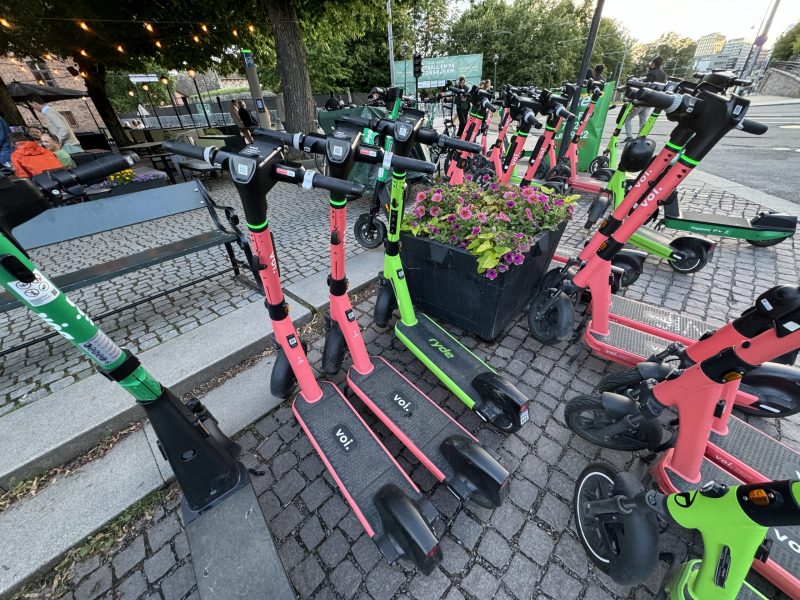 El-scooter users face stricter rules