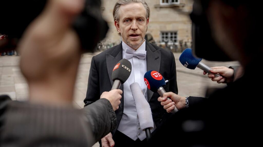 New ambassador does not deny that the US will take Greenland by force