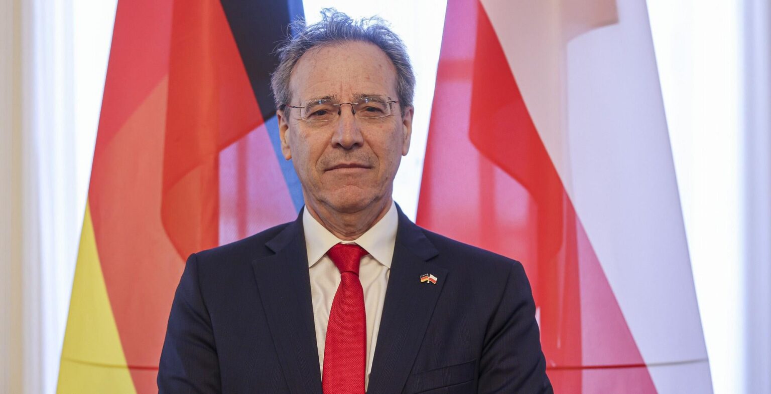 German ambassador says Polish opposition "helping Putin" with WWII reparations claims