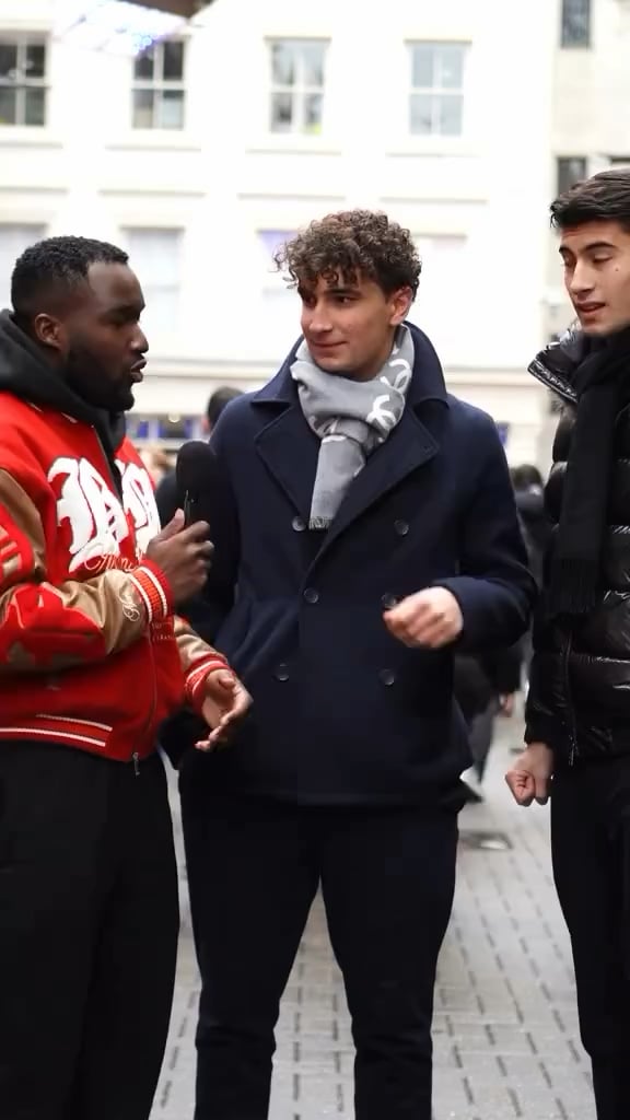 A content producer tried to get Turks abroad to tell them about their country and guess where they are from