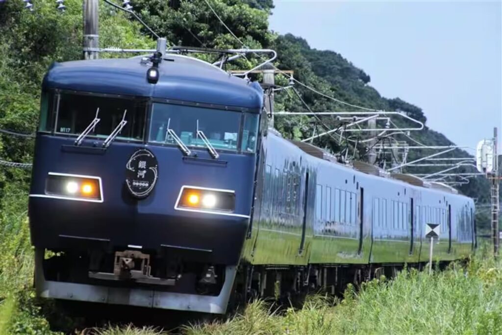 Why Sleeper Trains Are Making a Comeback NPM7H45L3VIHRLT6LLD5JLIG7I-min