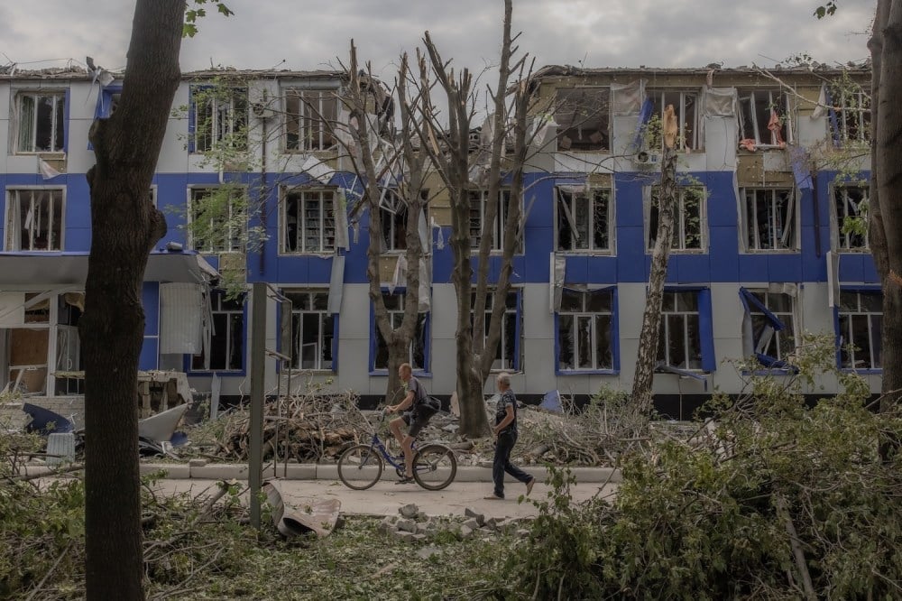 Russia Closes in on Ukraine's Pokrovsk in Donetsk Region With Help From New Tactics and Drones