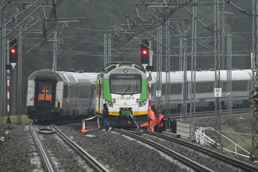 Poland: Explosion on train tracks sabotage from foreign state