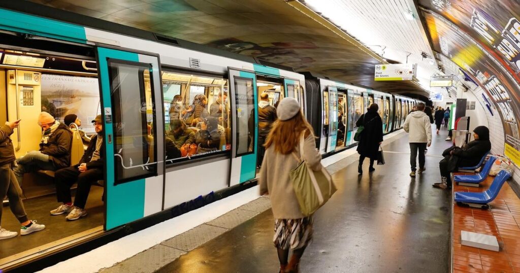A petition calls for “cars reserved for women and children” in transport in Île-de-France A petition calls for “cars reserved for women and children” in transport in Île-de-France