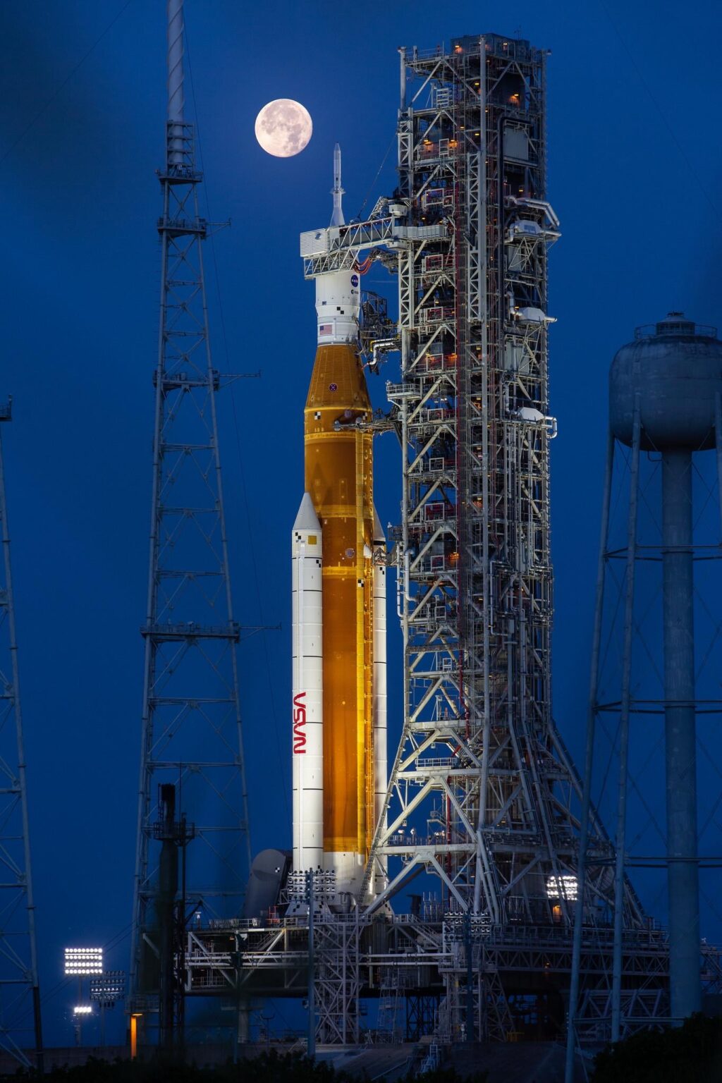 NASA Invites Media to Attend Crewed Artemis II Moon Mission Launch - NASA