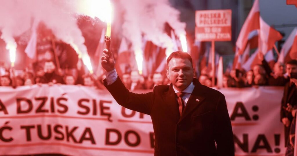 The police are preparing an application to waive the immunity of Confederate MP Sławomir Mentzen for lighting a flare during Tuesday's Independence March in Warsaw