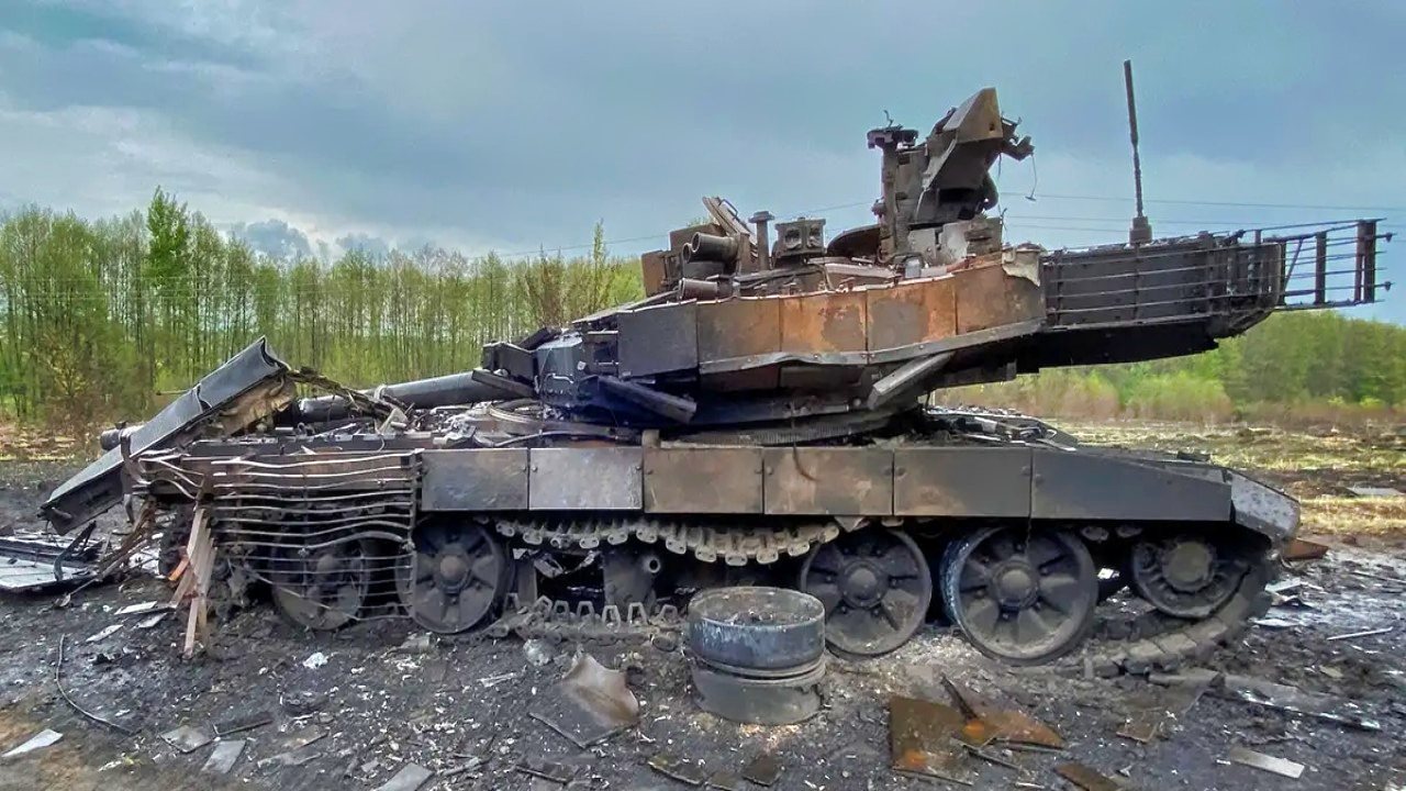 Russian T-90M Tank in Ukraine War.