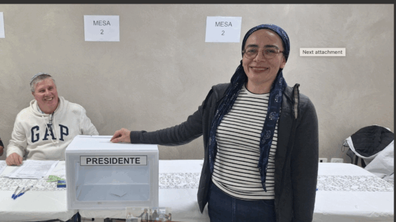 Chile Votes Amid Security Fears and Political Drift While Israel Policy Remains an Unspoken Divide 