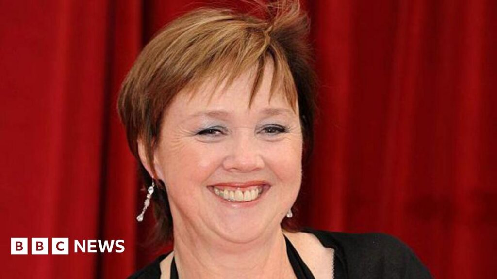 Pauline Quirke still funny and recognises us say family, in dementia update