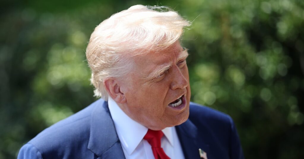 Donald Trump Went ‘Nuclear’ at Blundering Cabinet Ally Howard Lutnick Over Jeffrey Epstein Interview