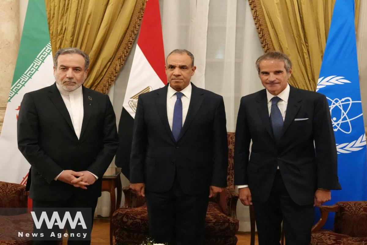 Meeting between Rafael Grossi, Director General of the International Atomic Energy Agency, Seyed Abbas Araghchi, Minister of Foreign Affairs of the Islamic Republic of Iran, and Badr Abdelatty, Minister of Foreign Affairs of Egypt. Social media / WANA News Agency
