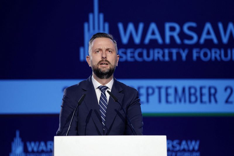 Poland chooses Sweden to supply it with three submarines