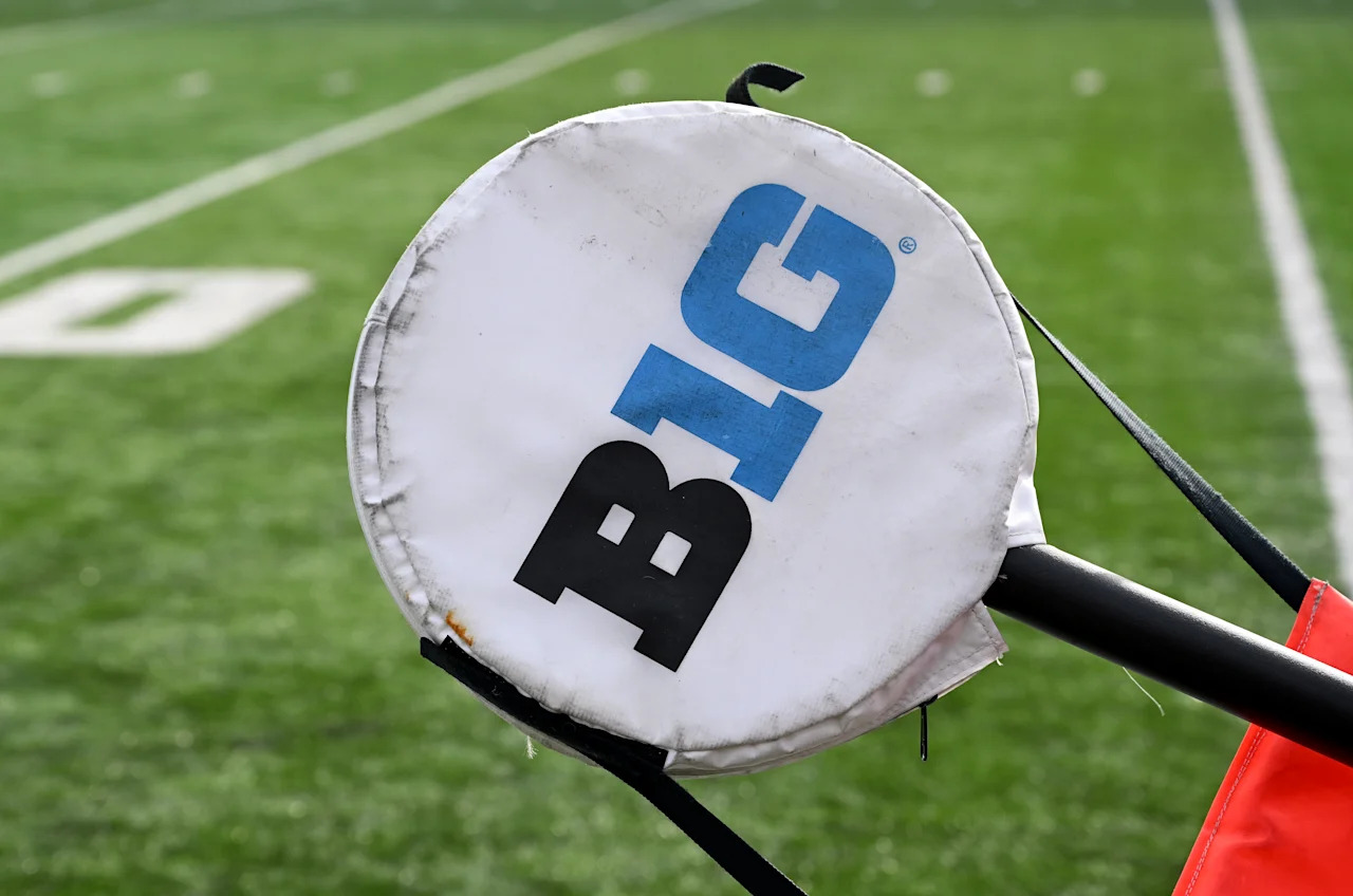 COLLEGE PARK, MARYLAND - OCTOBER 11: A view of the Big Ten logo on a yardage marker during the game between the Baltimore Ravens and the Los Angeles Rams at SECU Stadium on October 11, 2025 in College Park, Maryland. (Photo by G Fiume/Getty Images)