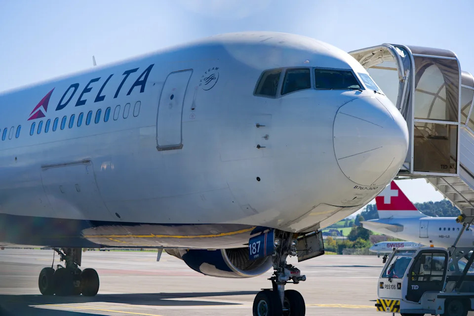 Detail view of Delta Air Lines Boeing 767-300 registration N187DN parked at Swiss Airport Zürich Kloten on a sunny late summer day. Photo taken September 19th, 2025, Zurich, Switzerland.