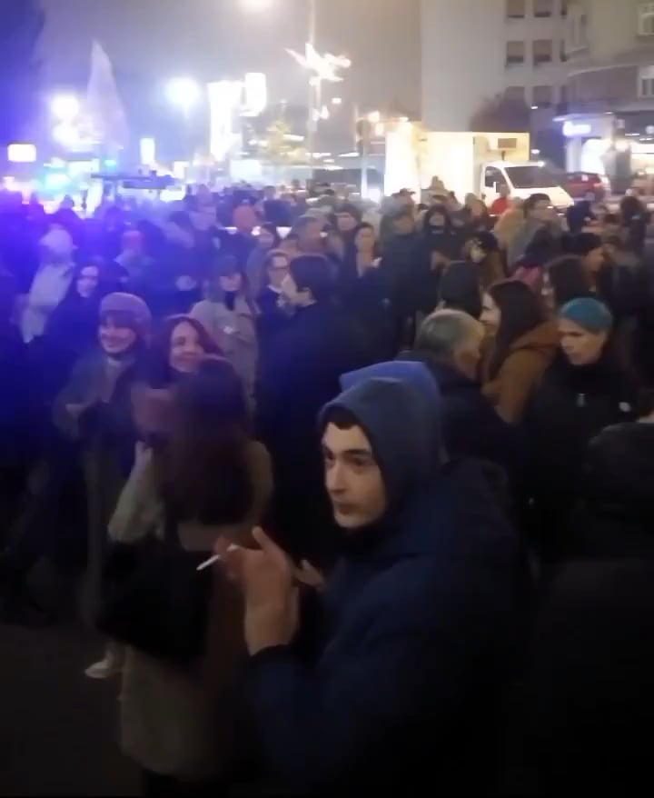 Novi Sad - support for Jaćimović
