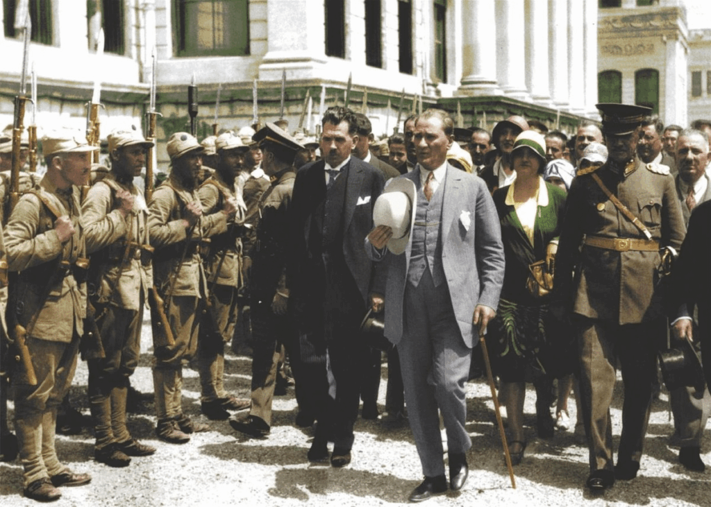 Happy 100th Anniversary of the Hat Revolution! [25 Kasım 2025]