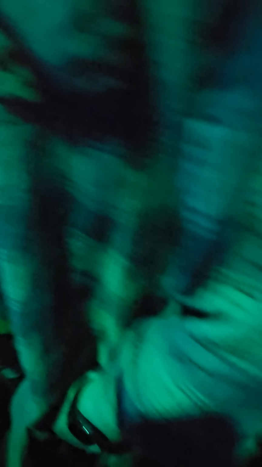 Help me identify this song from a concert in Riga please!