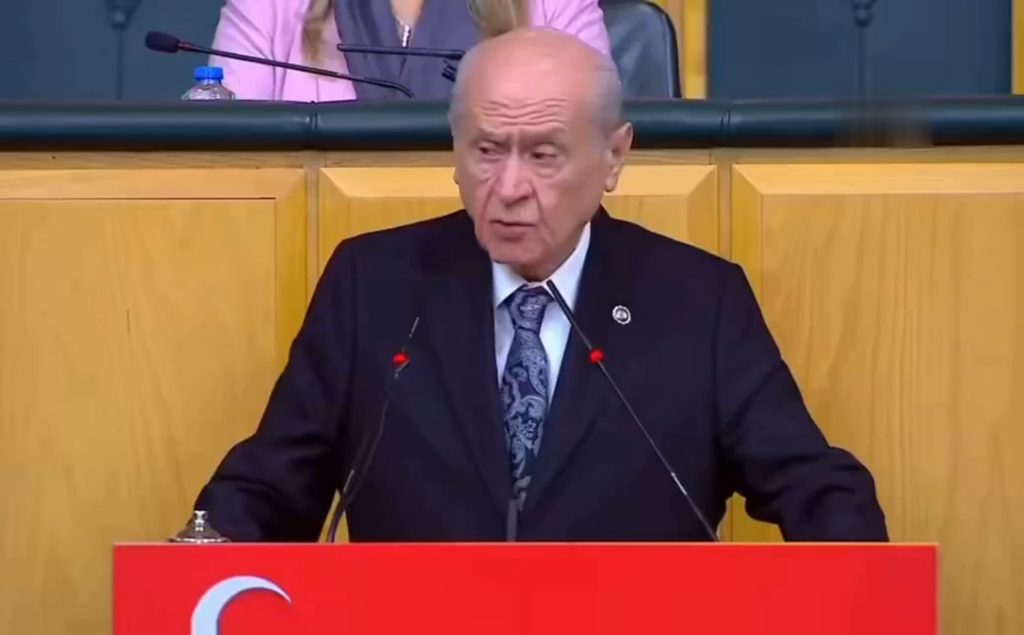 Is Bahçeli a passenger from İmralı? He shouted from the podium: 'I'll take 3 of my friends with me, I won't mind going by myself!'