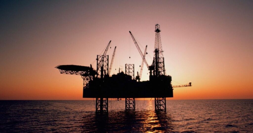 Cristian Diaconescu warns: the de facto recognition of Crimea as part of Russia could block the extraction of gas from the Black Sea