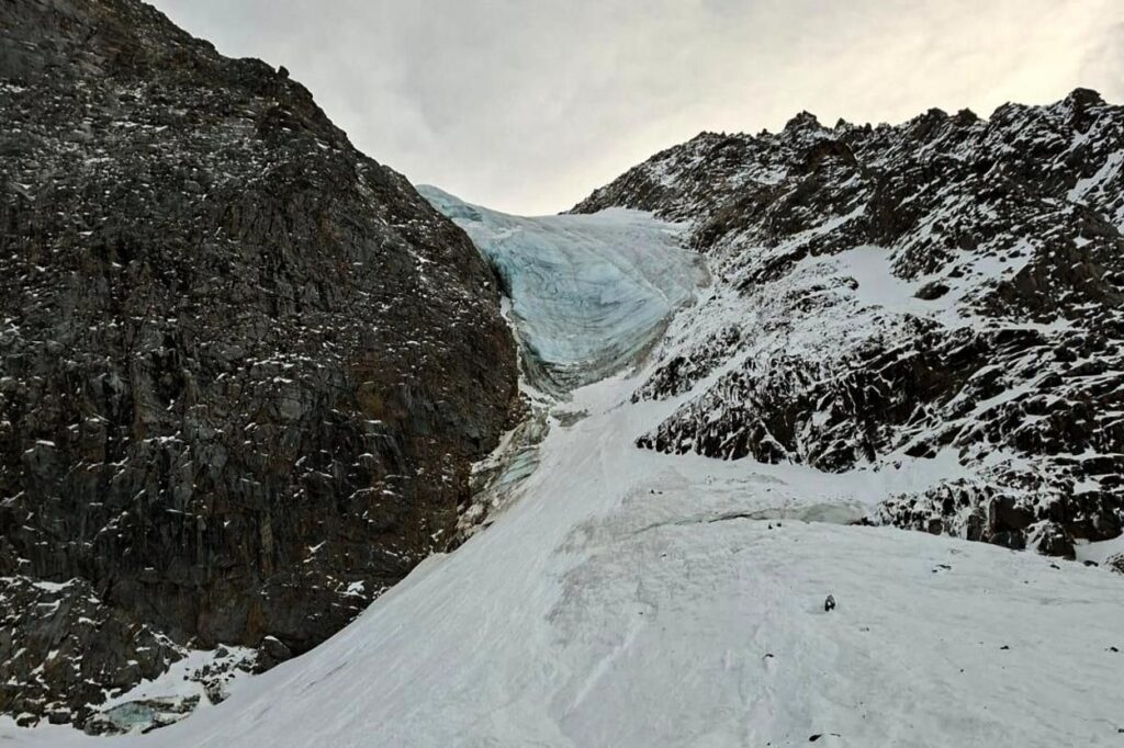 Five German mountaineers killed in Italian Alps avalanche