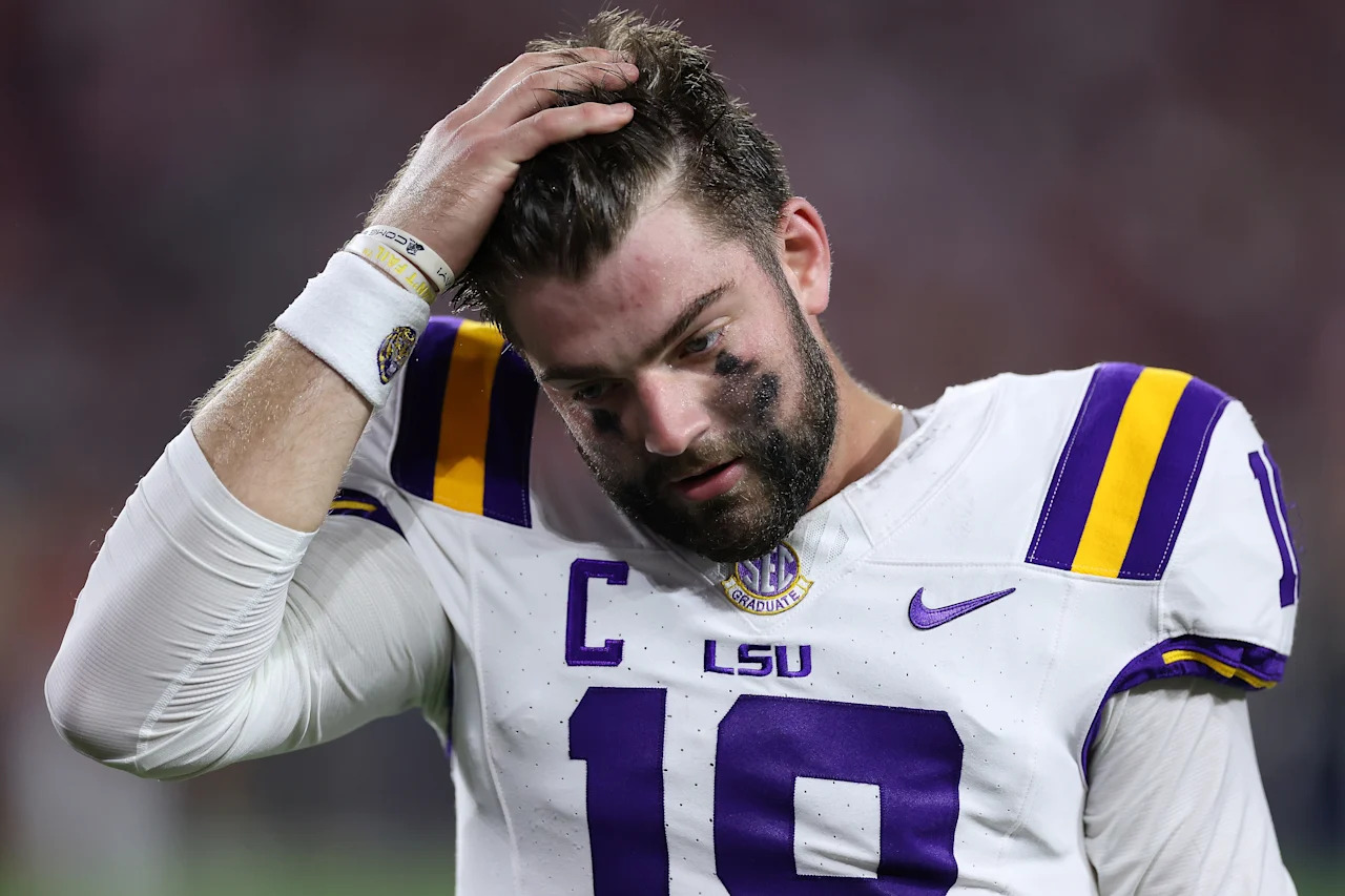 TUSCALOOSA, ALABAMA - NOVEMBER 08:  Garrett Nussmeier #18 of the LSU Tigers warms up prior to facing the Alabama Crimson Tide at Bryant-Denny Stadium on November 08, 2025 in Tuscaloosa, Alabama. (Photo by Kevin C. Cox/Getty Images)