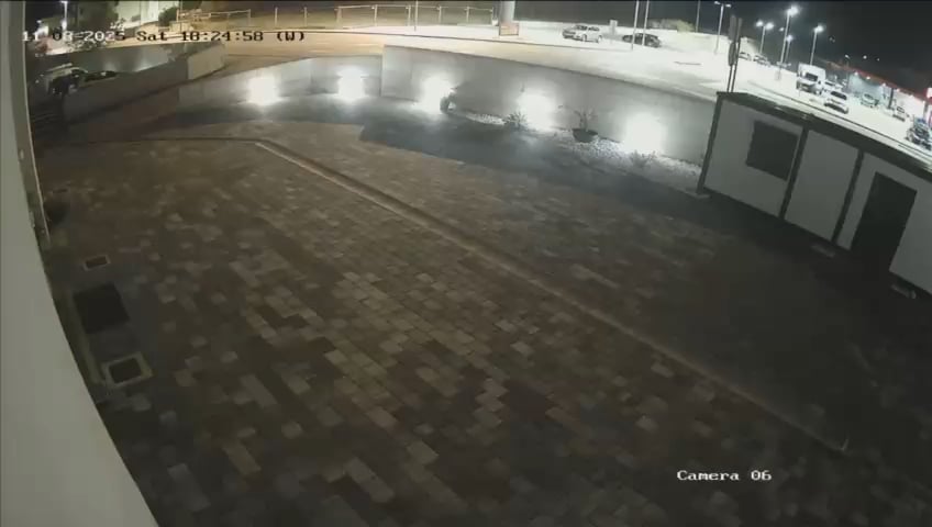 Footage of the accident where a Czech tourist was killed by a motorcyclist who was driving at 168 km/h. The pedestrian managed to take only three steps while running away, the motorcyclist covered 132 meters in that time.