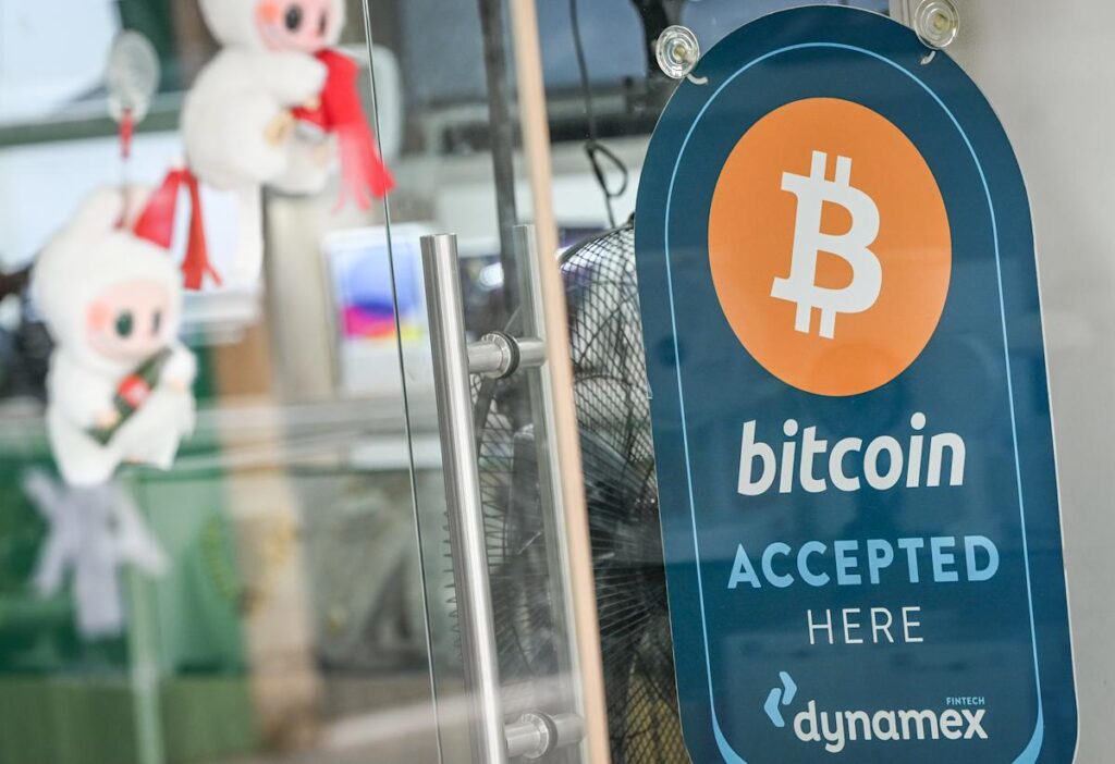 Bitcoin price edges higher as Nvidia earnings lift crypto miners