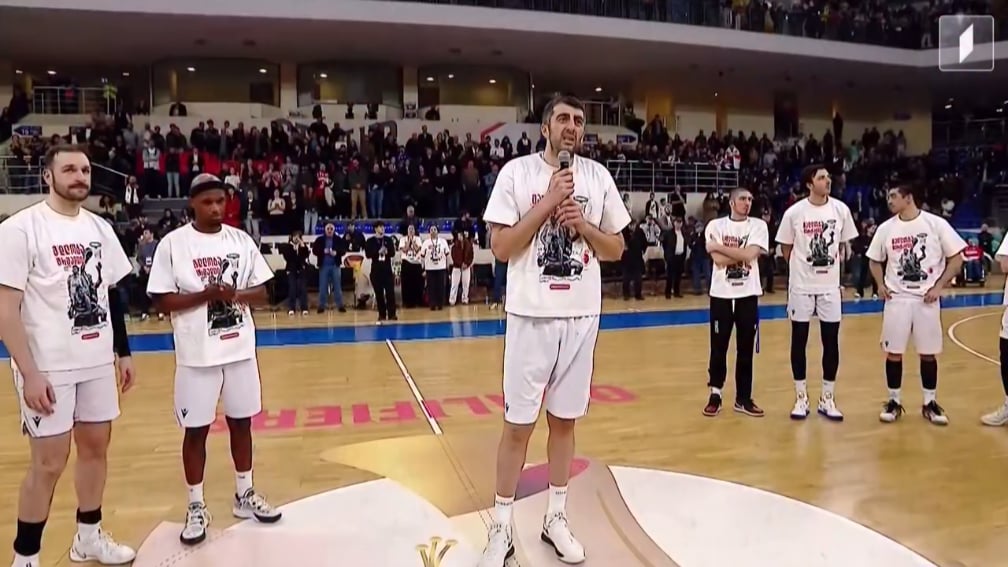 Giorgi Shermadini — one of Georgia’s biggest basketball names — got booed by fans after he thanked the “Prime Minister” in his retirement speech