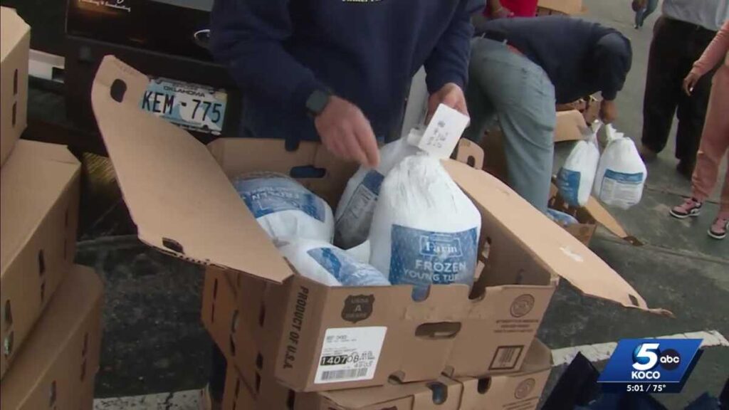 Hundreds line up for turkey giveaway in Oklahoma City