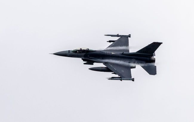 Romania scrambles F-16s during Russia
