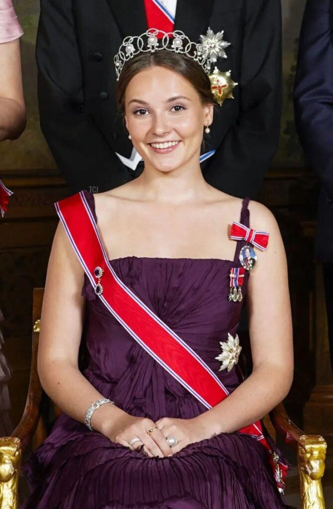Your thoughts on Princess Ingrid Alexandra? And what's people think about Future Queen?