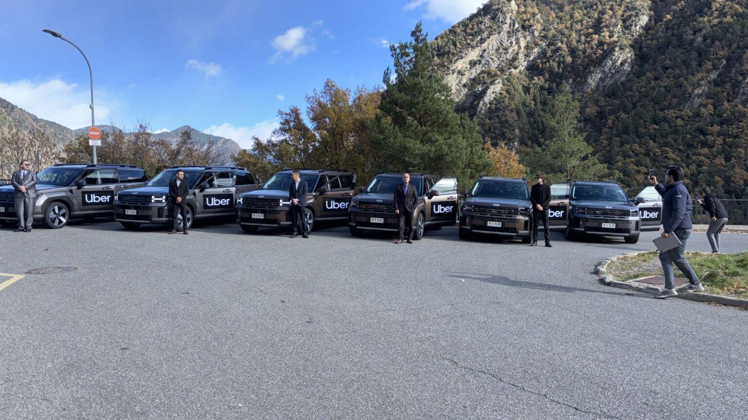 The future of taxi drivers depends on allying with CityXerpa, with Uber or staying alone