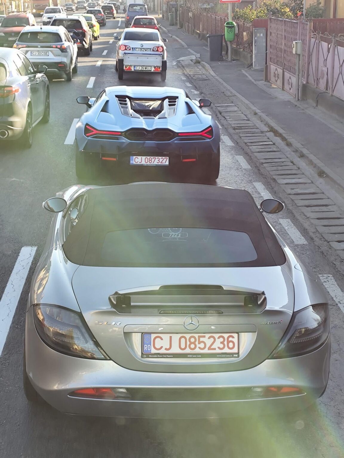 There is a lot of congestion in the traffic