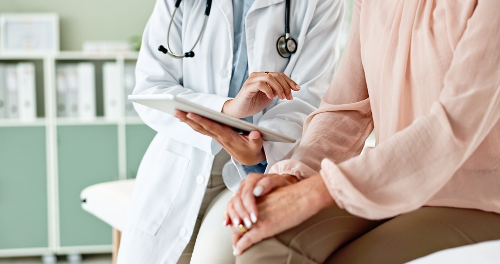 Gastroenteritis Outbreak Hits Greek Island, One Dead