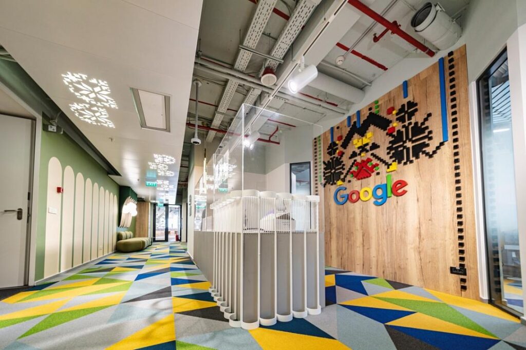 Google Romania grows to over 400 employees, 15 years after opening local office Google Romania grows to over 400 employees, 15 years after opening local office