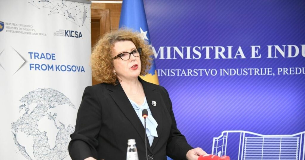 The prosecution submits an indictment against Minister Hajdari and three others for the case of state reserves