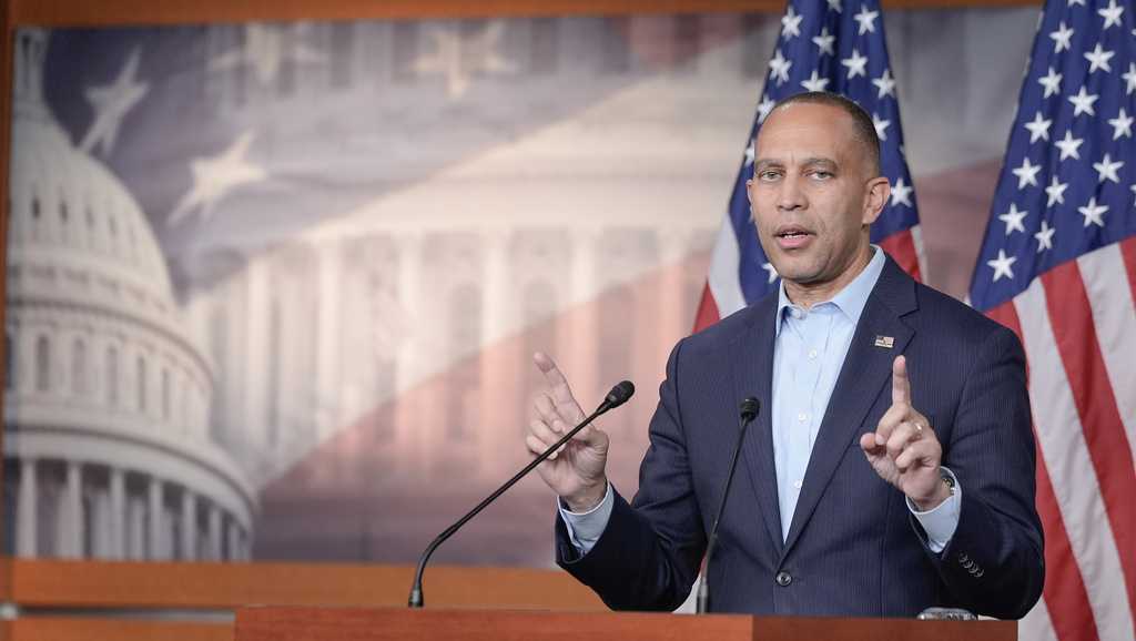 Jeffries insists Democrats won't budge on health care demands