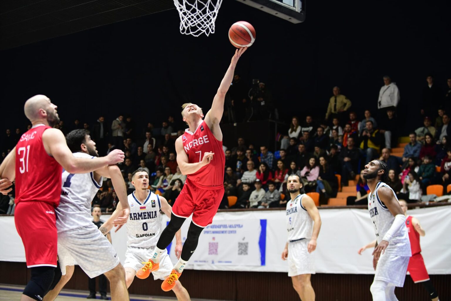 Frey the Norway hero in first win; North Macedonia, Luxembourg move to 2-0 | FIBA Basketball