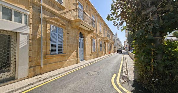 "Student Residence on Arsinois Street, Voulgaroktonou Street, Alexiou Komnenou Street"