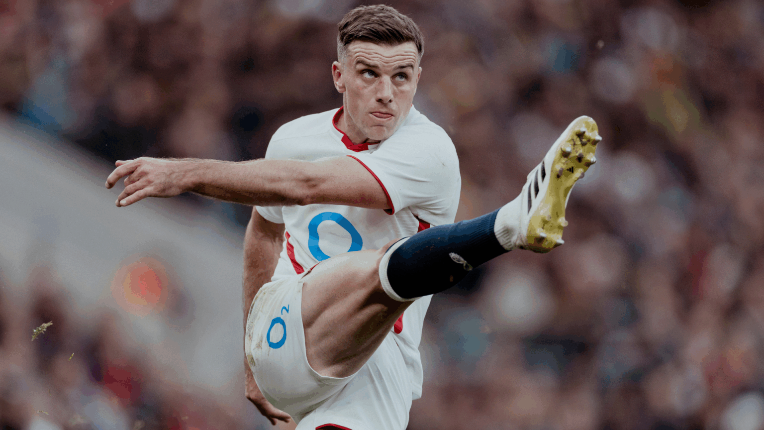 George Ford of England kicks during the Quilter Nations Series international rugby match between England and Australia at Allianz Stadium on November 01, 2025 in London, England.