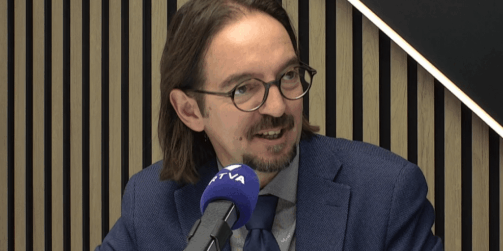 Riba says the referendum on the deal must not coincide with the 2027 election